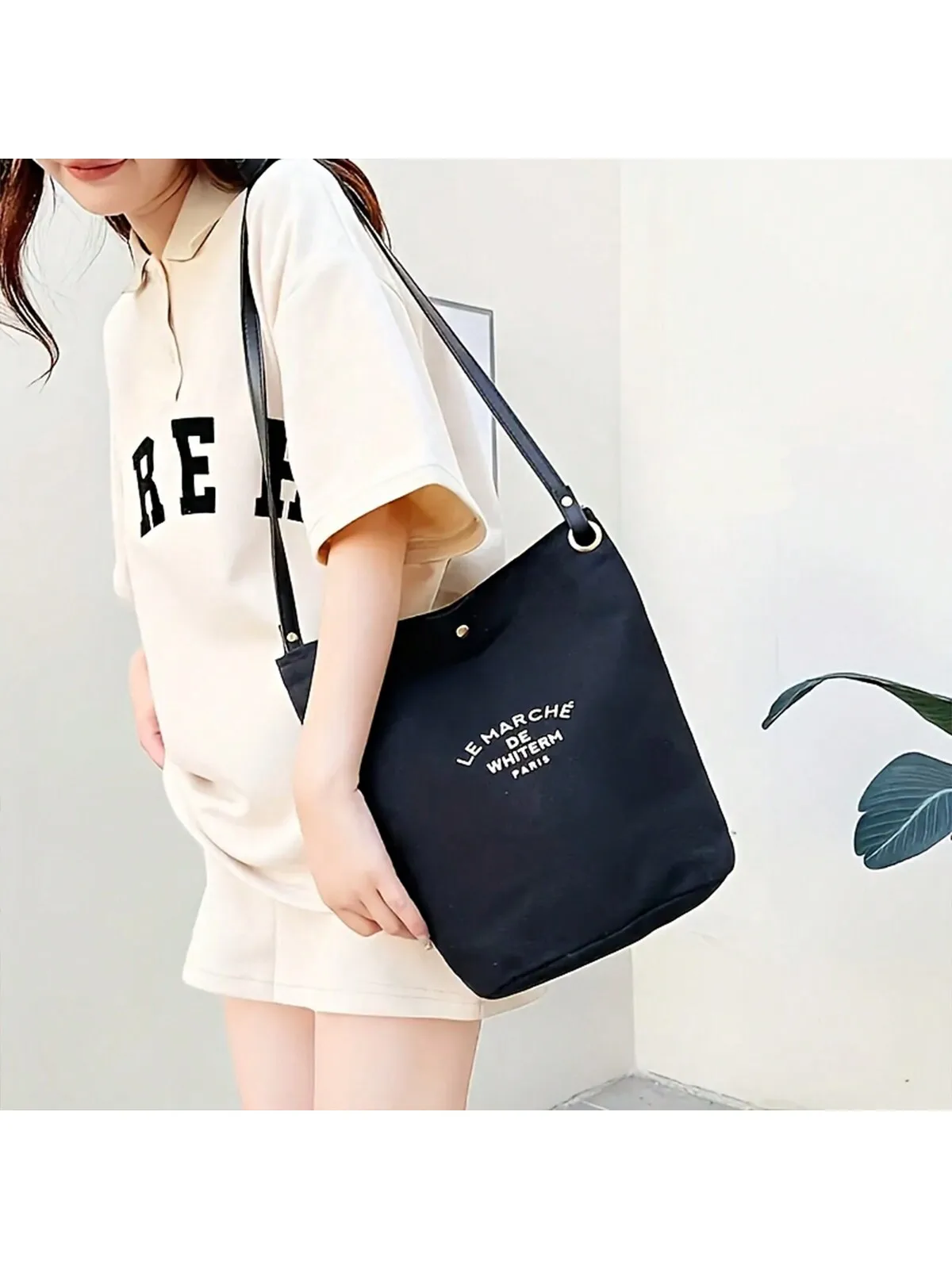 

1pc Stylish & Durable Large Capacity Crossbody Bag for Teen Girls - Fashionable Commuter Bag Perfect for Work, School & Outdoor