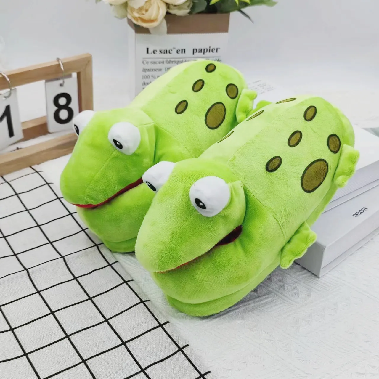 

unisex home woman's shoes winter new arrival funny soft lovely frog warm indoor plush slippers cotton shoes