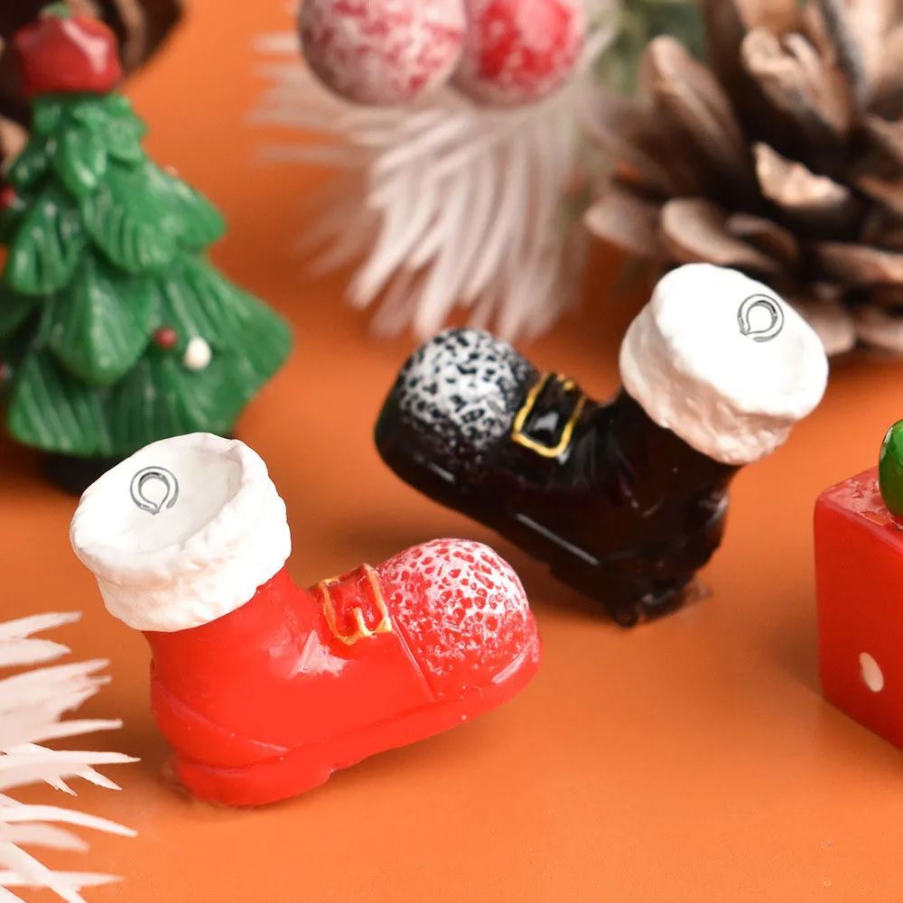 10pcs Cartoon miniature Santa Claus cotton boots resin jewelry pendant diy handmade Jewelry accessories making for keychain