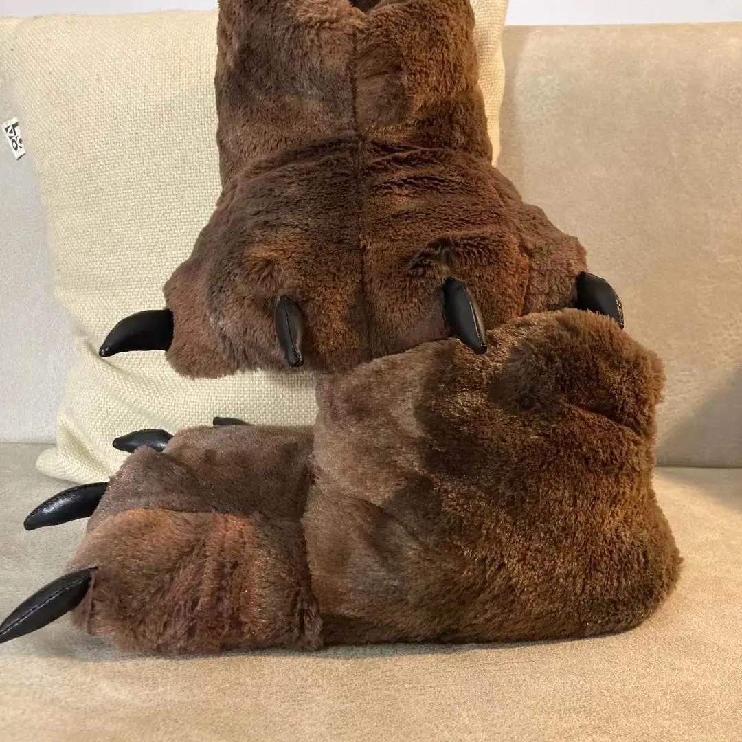 

2023 New Chocolate Bear Paw Fur Slippers for Women Creative Cosplay Animal Claw Fluffy Shoes for Indoor Slip On Cotton Slides