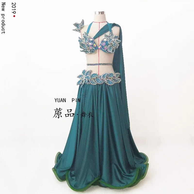Customized Belly Dancewear Rhinestone Accessories Group Stage Suit Performance Costume Belly Dancing Bra Tassel Split Skirt Set