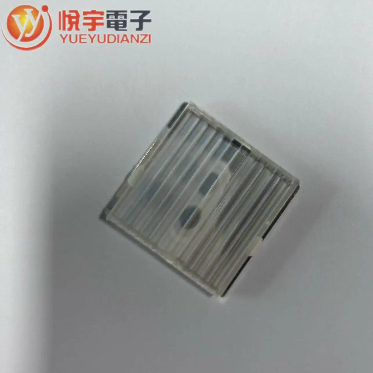 العلامة التجارية الجديدة الأصلي EFUN العارض PBS سلسلة EL-S405X 32*32 مللي متر بالجملة 3300742500   لوحة A210 PBS