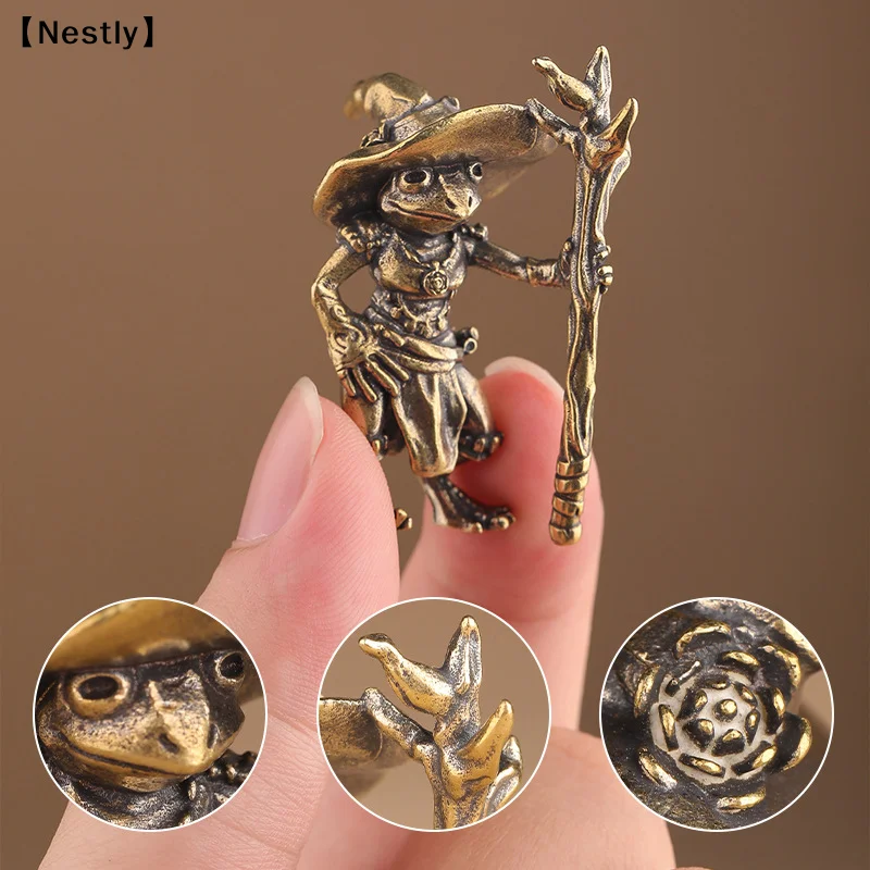 Vintage Brass Frog Wizard Statue Desktop Ornament Metal Cute Figurines Miniatures Home And Office Decoration Car Ornaments〔Nest〕