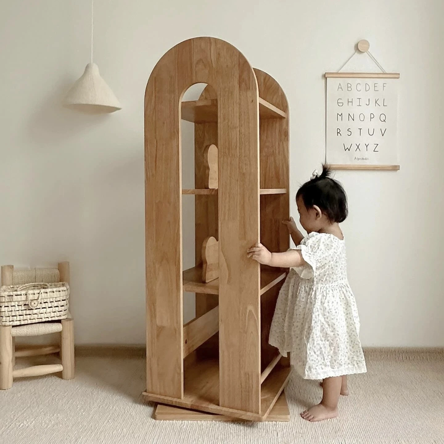 

Solid Wood Rotating Bookshelf Floor Standing Storage Cabinet Simple Children's Bookcase for Home Bedroom Living Room