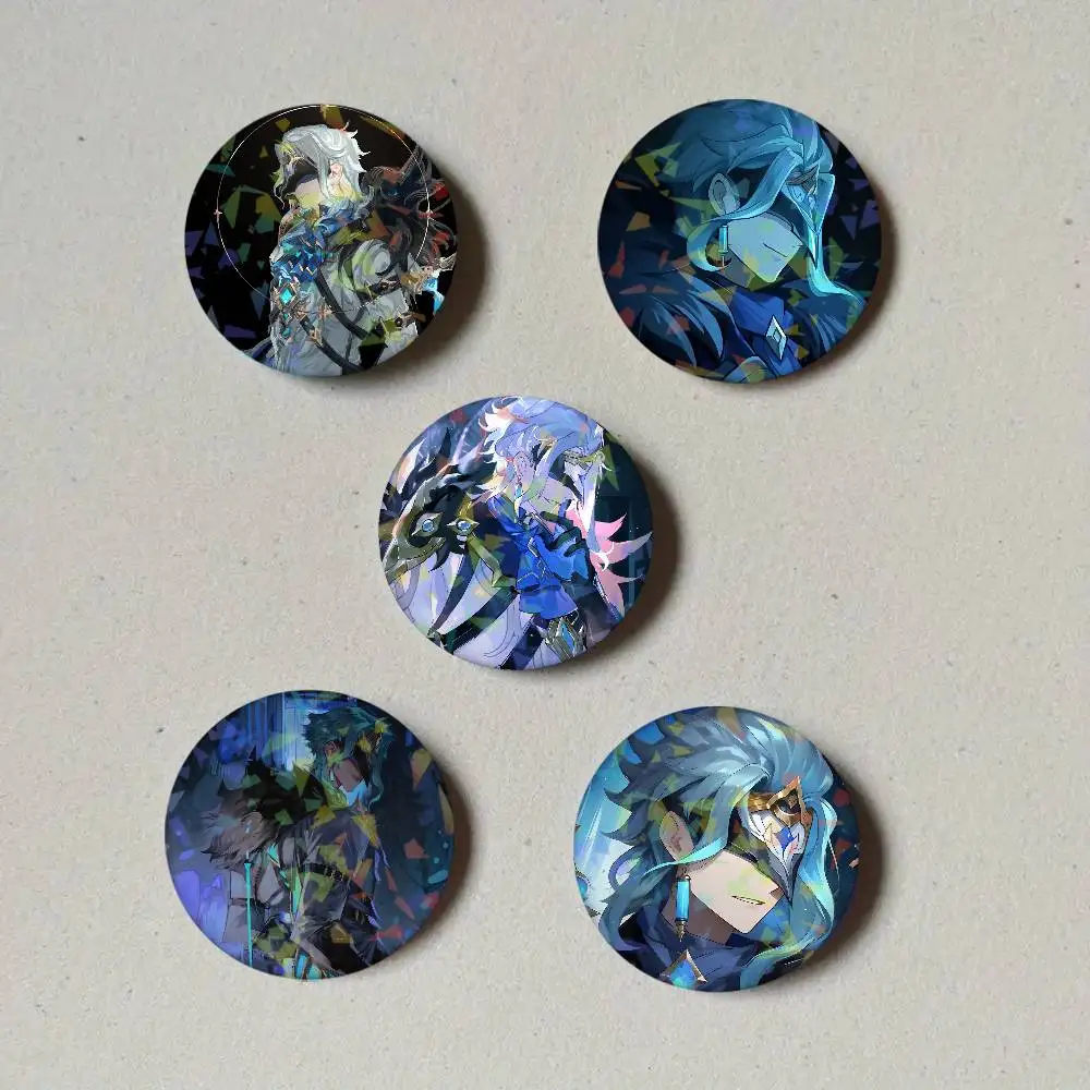 Genshin Impact Il Dottore Round Exquisite Laser Badge Brooches Creative Pins For Clothes Hat Backpack Gift Accessories