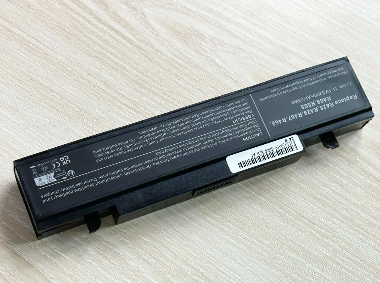 Laptop battery for Samsung NP300V5A NP300E5A NP300E5C NP300E5V NP300E5Z NP300V4A NP305E7A NP305E5A  R425 R428 R429 R430