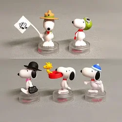 Boneca Snoopy dos desenhos animados Kawaii para Estudante, Little White Dog Ornamento, Brinquedos Figura Desktop, Crianças Presentes