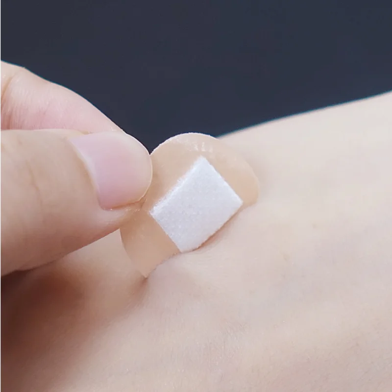 120pcs/set Round Plaster Cartoon Band Aid Skin Vaccine Injection Wound Patch for Baby Kids  Adhesive Bandages Patches