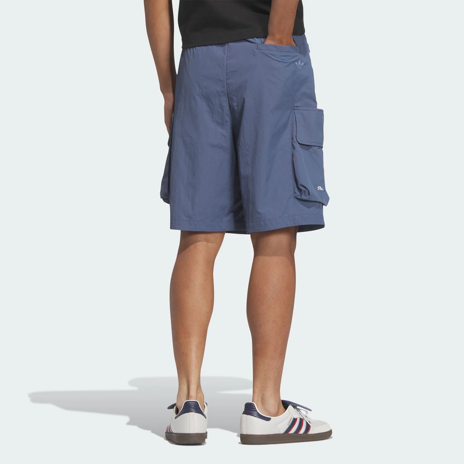 Adidas Authentic Three Leaves Men's Workwear Loose Sports Five-Point Pants JM2706