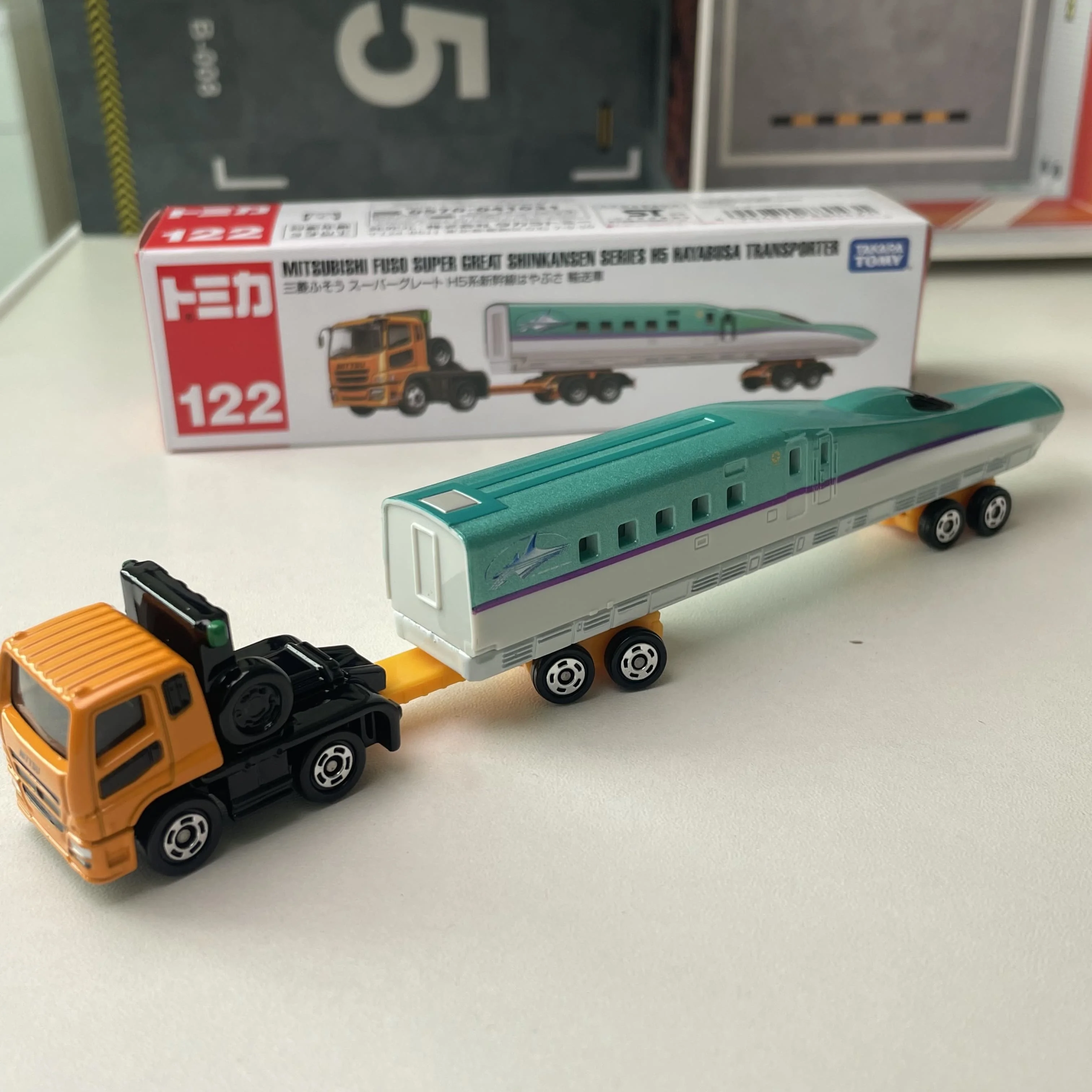 Takara Tomy Long Ty…