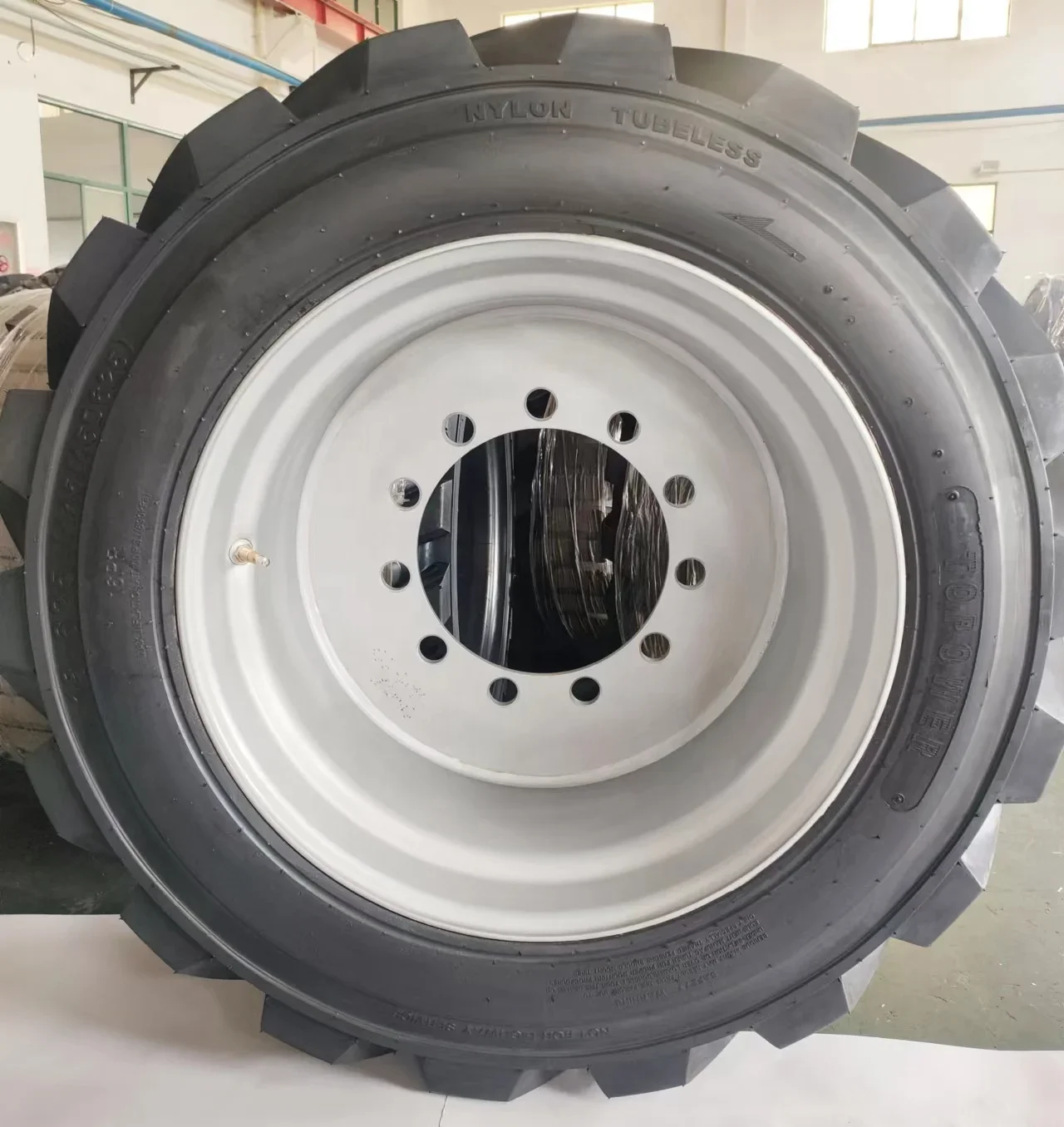 

High Durability JLG 800AJ Wheel 15-625 15x625 PU Foam Filled Tyre with Rim