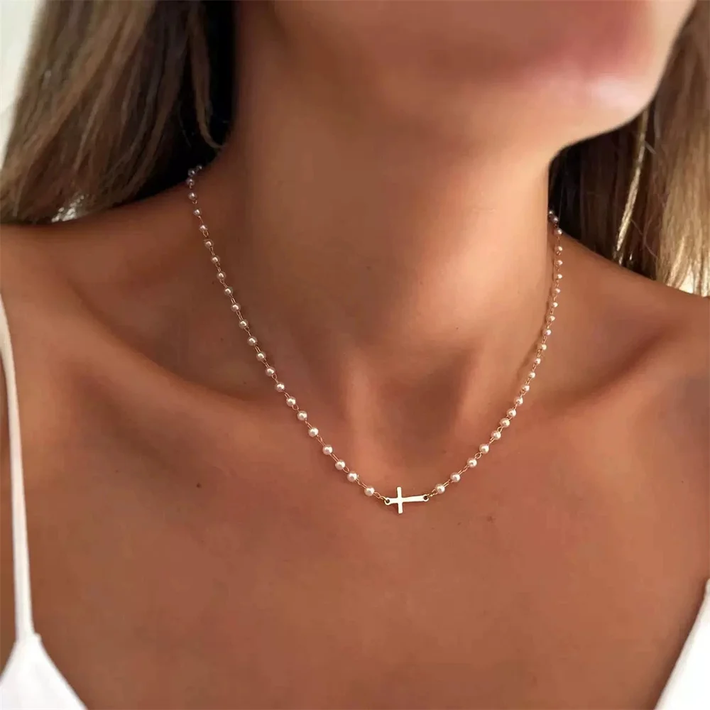 Simple Imitation Pearl Choker Necklace with Cross Necklace Pendant Fashion Necklace Gift for Friend Office Lady Neck Jewelry