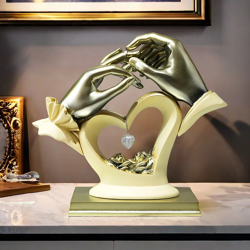 

Modern European Style Home Decoration Statue Resin Crafts Originality Room Wine Cabinet Ornament Wedding Anniversary Gift