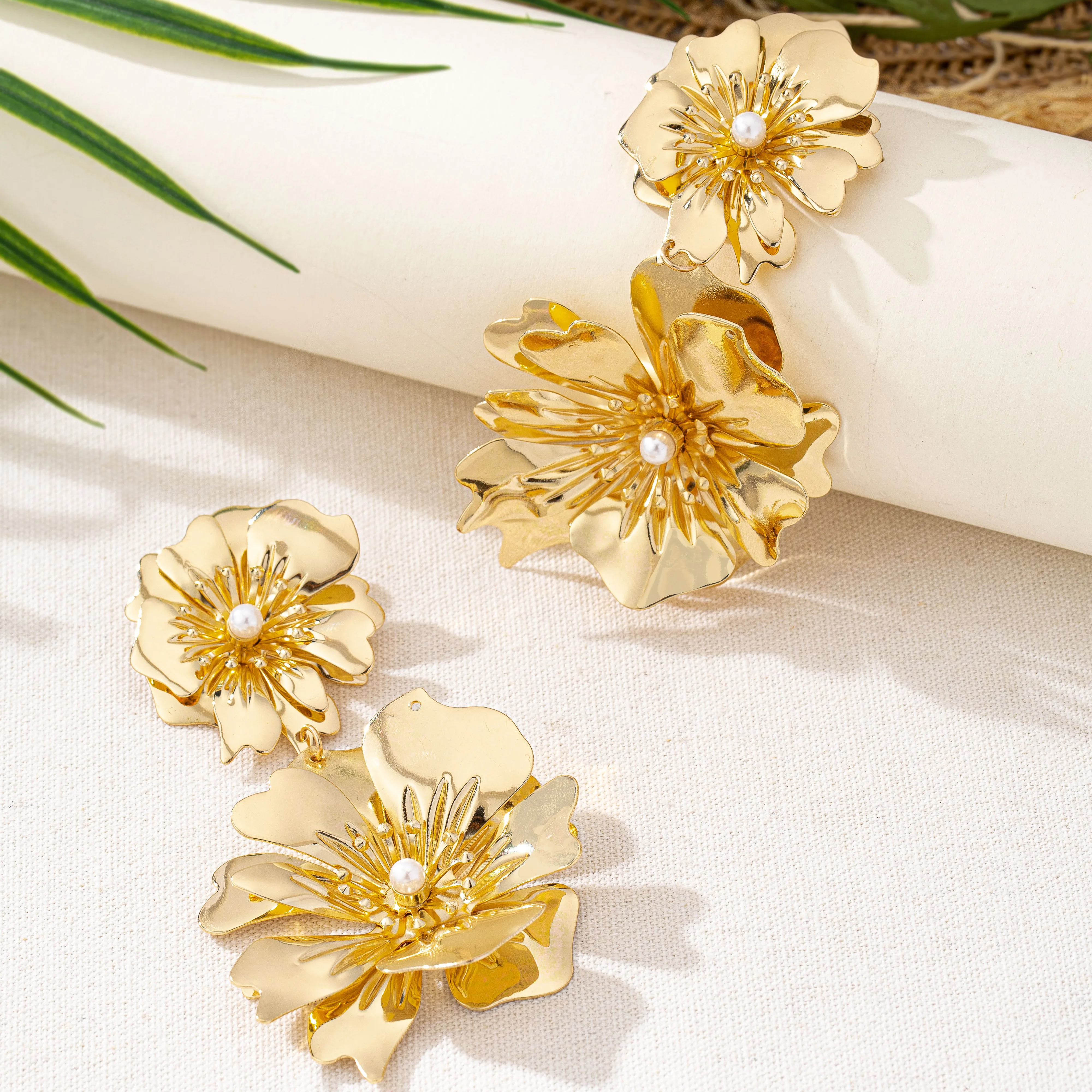 

Punk style personal design exaggerated catwalk floral flower earrings, travel and vacation jewelry