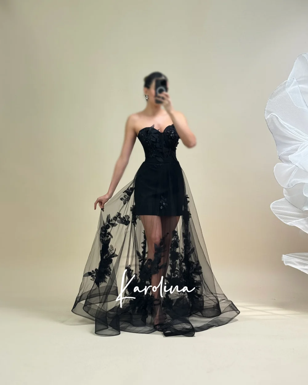 

Detachable Tulle Train Black Prom Dress Saudi Arabia Cute Flowers Tiered Irregular Prom Women Customized Party Evening Gowns