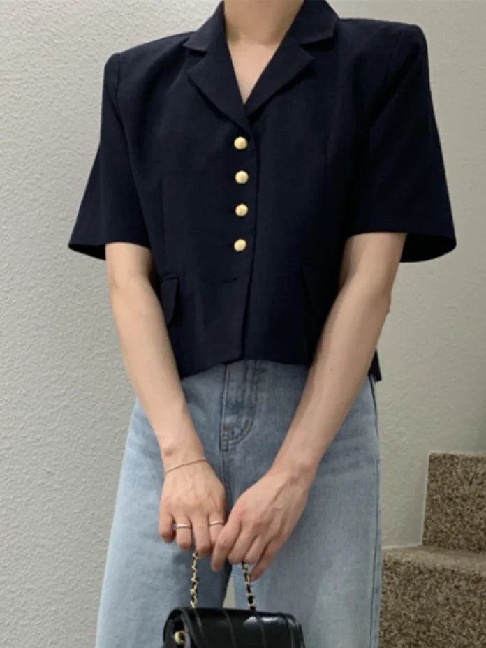 

Retro Lapel ort Sve Slim Fit Women's irt Faionable mat Metal Button Design Summer Thin Sle Small Suit irt