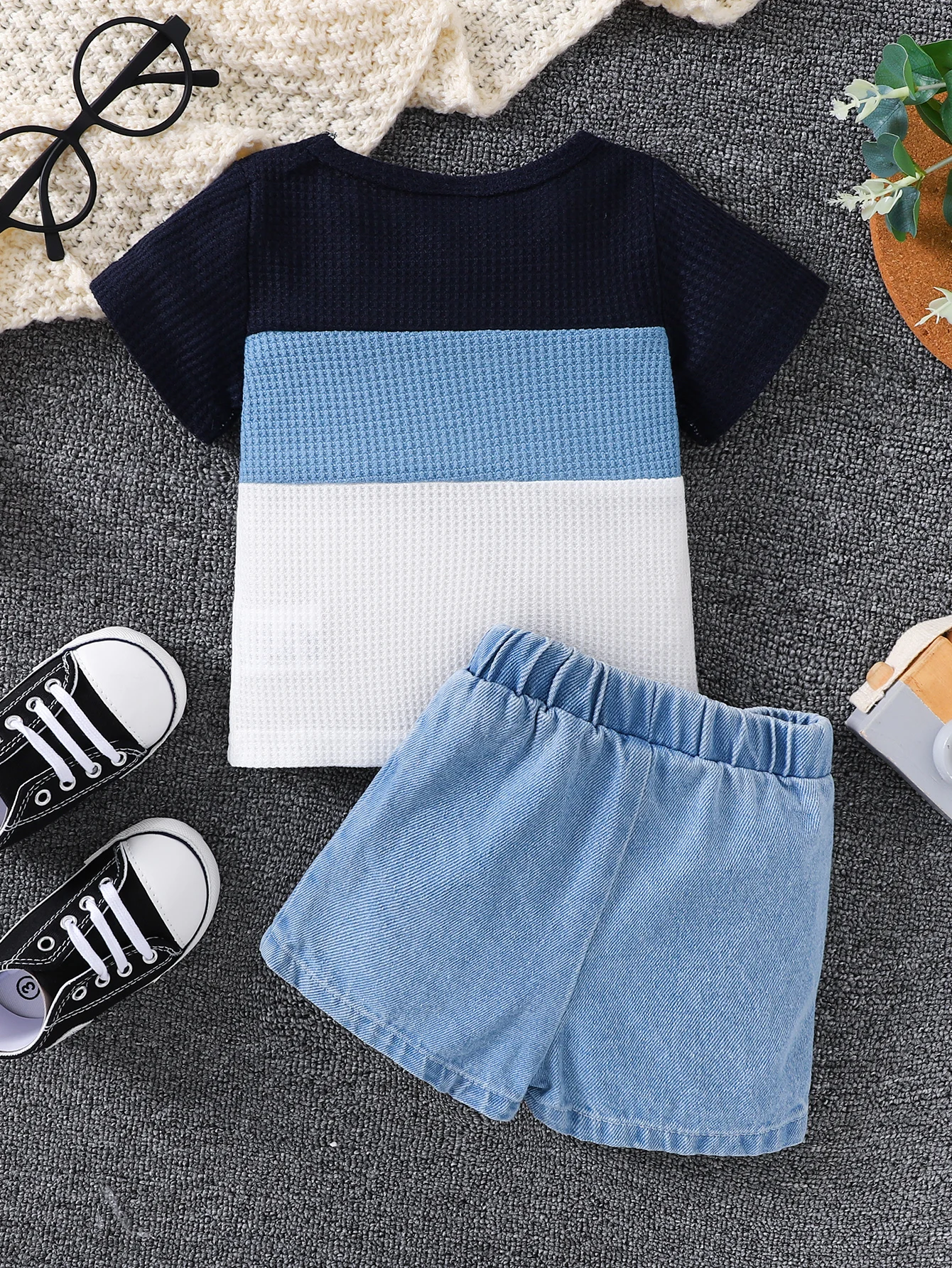 2024 New Summer Infant/Toddler Set Short sleeved Waffle Color Block+Casual Jeans Set