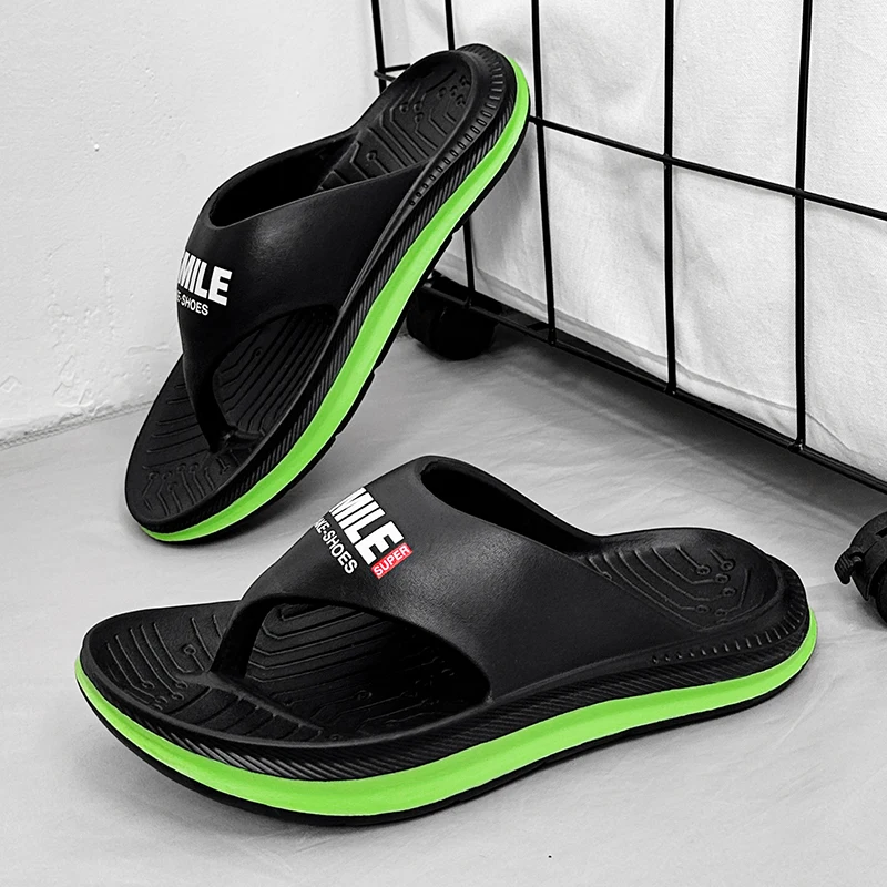 Summer Men Flip-flops Thick-soled Non-slip Man Sandals Outdoor Casual Shoes Light And Comfortable Beach Shoes New Mens Slippers