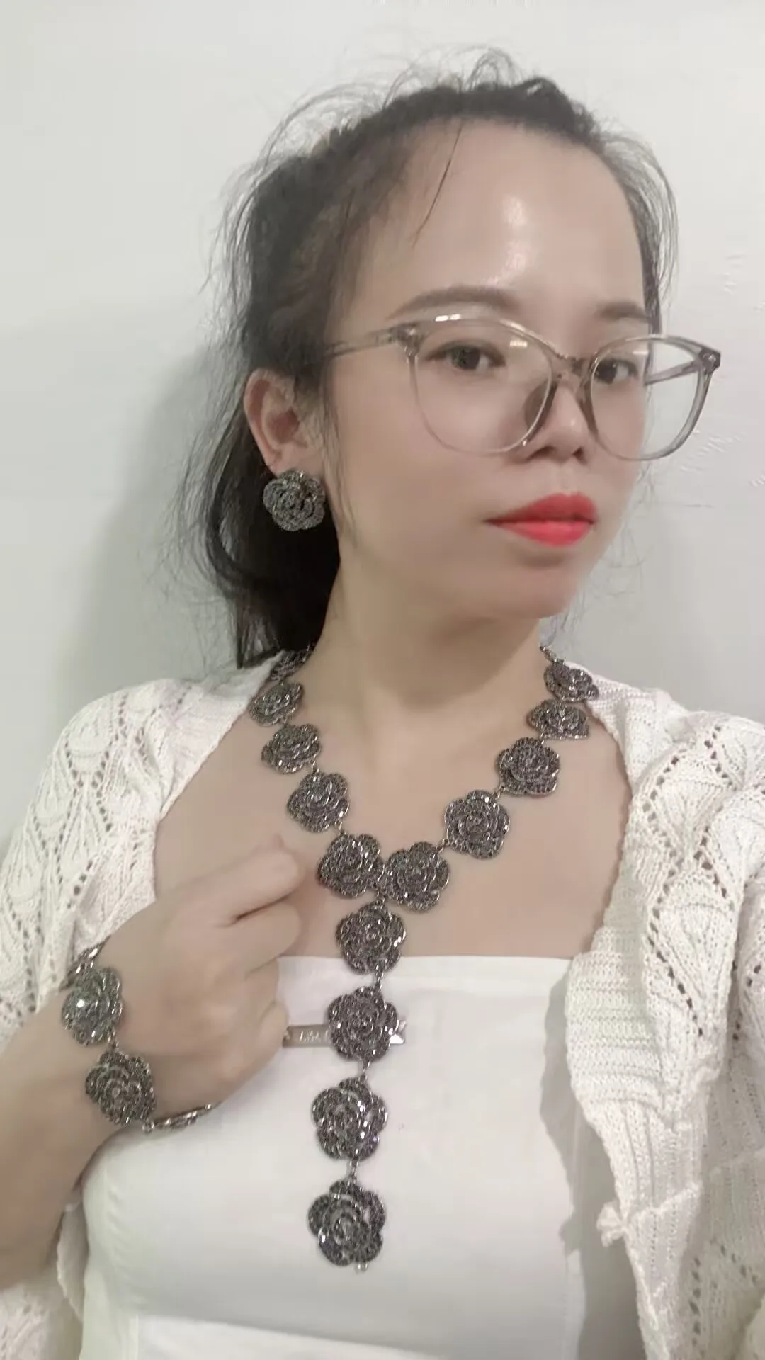 Vintage Gun Black Marcasite Rose Floral Jewelry Sets Shiny Rhinestone Long Tassel Y Necklace Earrings Bracelet Accessories