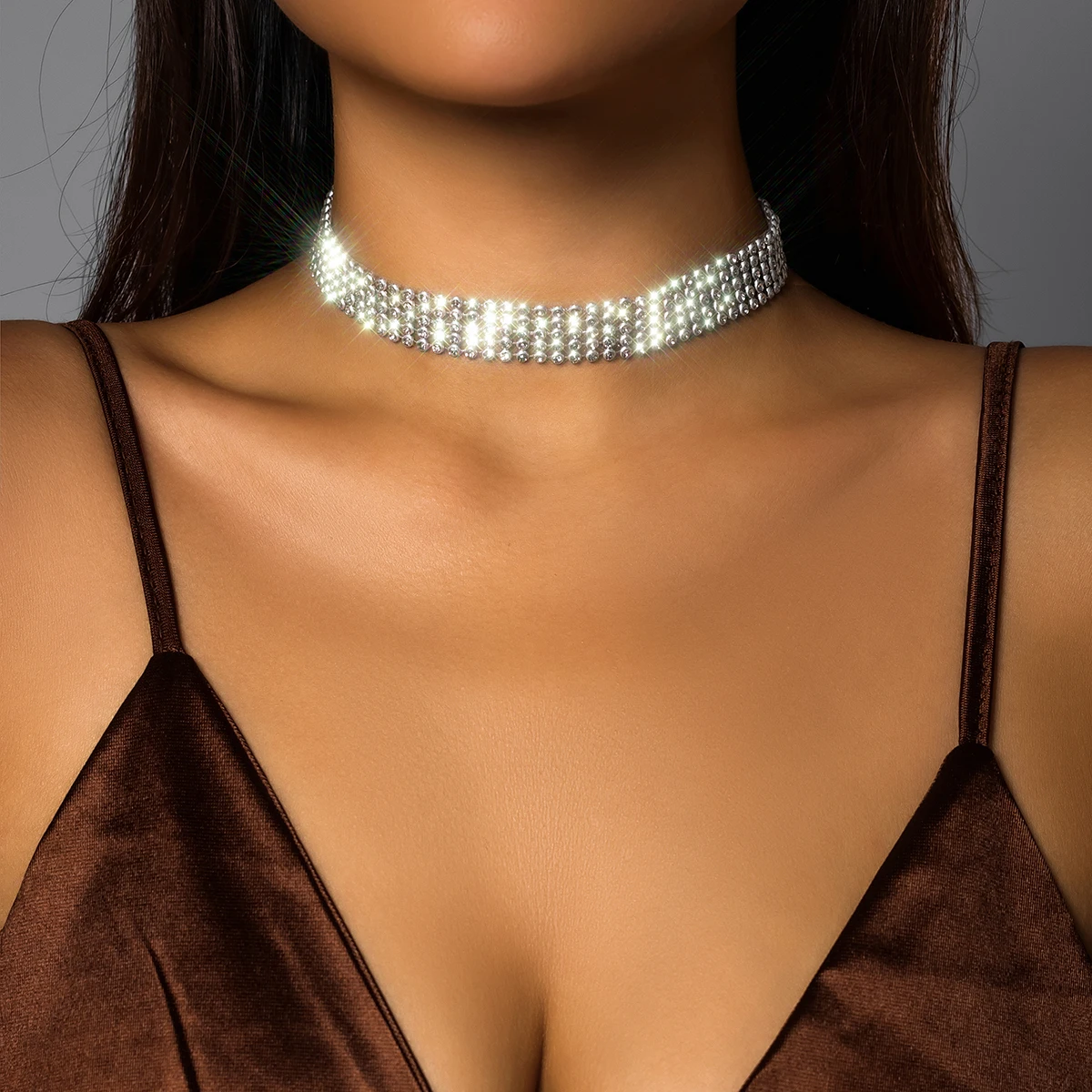 Shiny Full Rhinestone Short Chunky Choker Necklace for Women Trendy Luxury Collar on Neck 2023 Fashion Jewelry Accessories Gifts