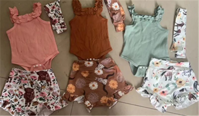 0-18months Baby Girl 3pcs Shorts Outfits Off Shoulder Romper Tops Bull Print Short Pants Head Band Infant Girls 3pcs Clothes Set