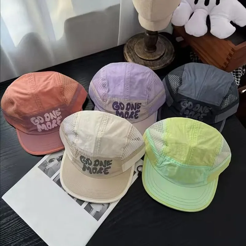

Модные повседневные летние сетчатые дышащие бейсболки с буквенным принтом и утиным языком, простая кепка с короткими полями для мужчин и женщин, шляпа от солнца