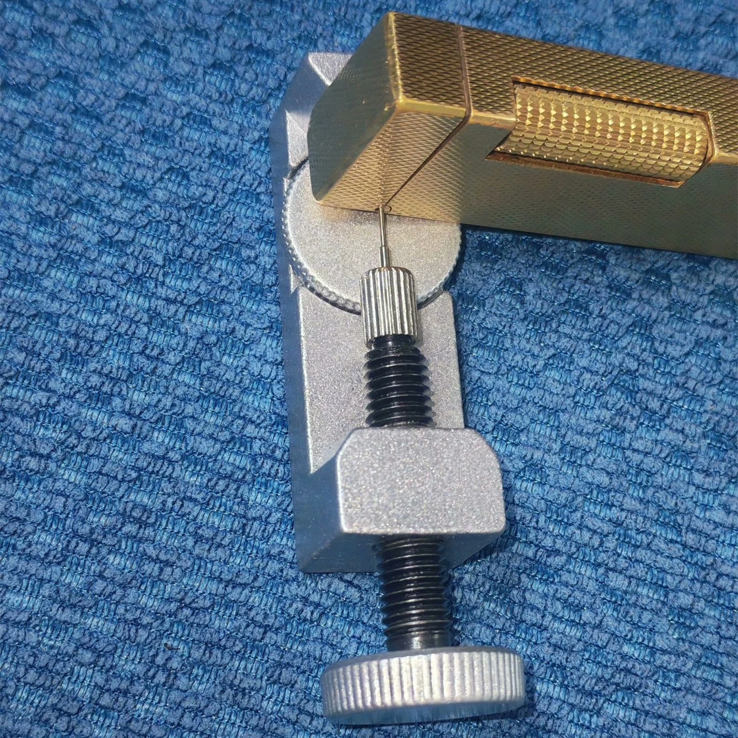 

For Dunhill Dupont Lighter Dismantle Hinge Pins Durable Reusable Metal Base Punch Convenient Case Link Pin Repair Replace Tool