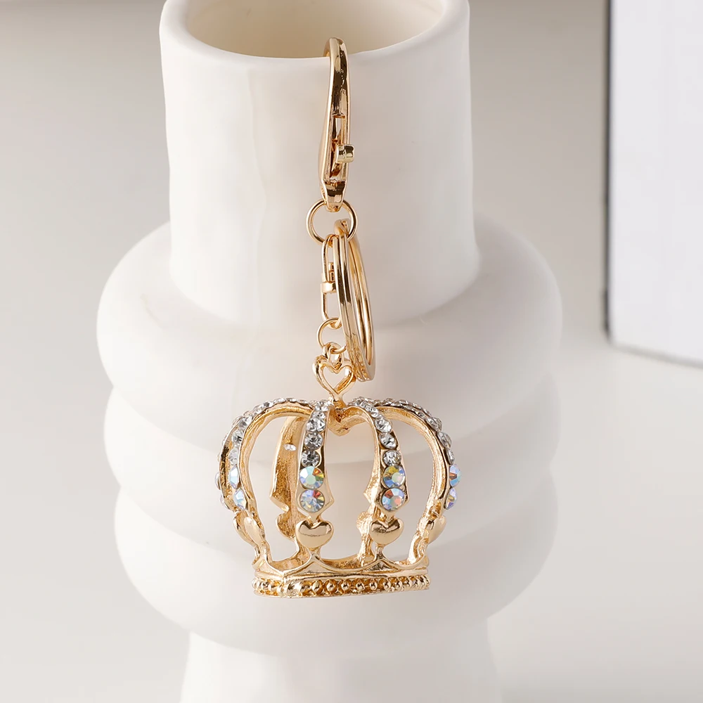 2024 New Sparkle Crystal King\'s Crown Keychain Car Key Ring Souvenir Gift for Family