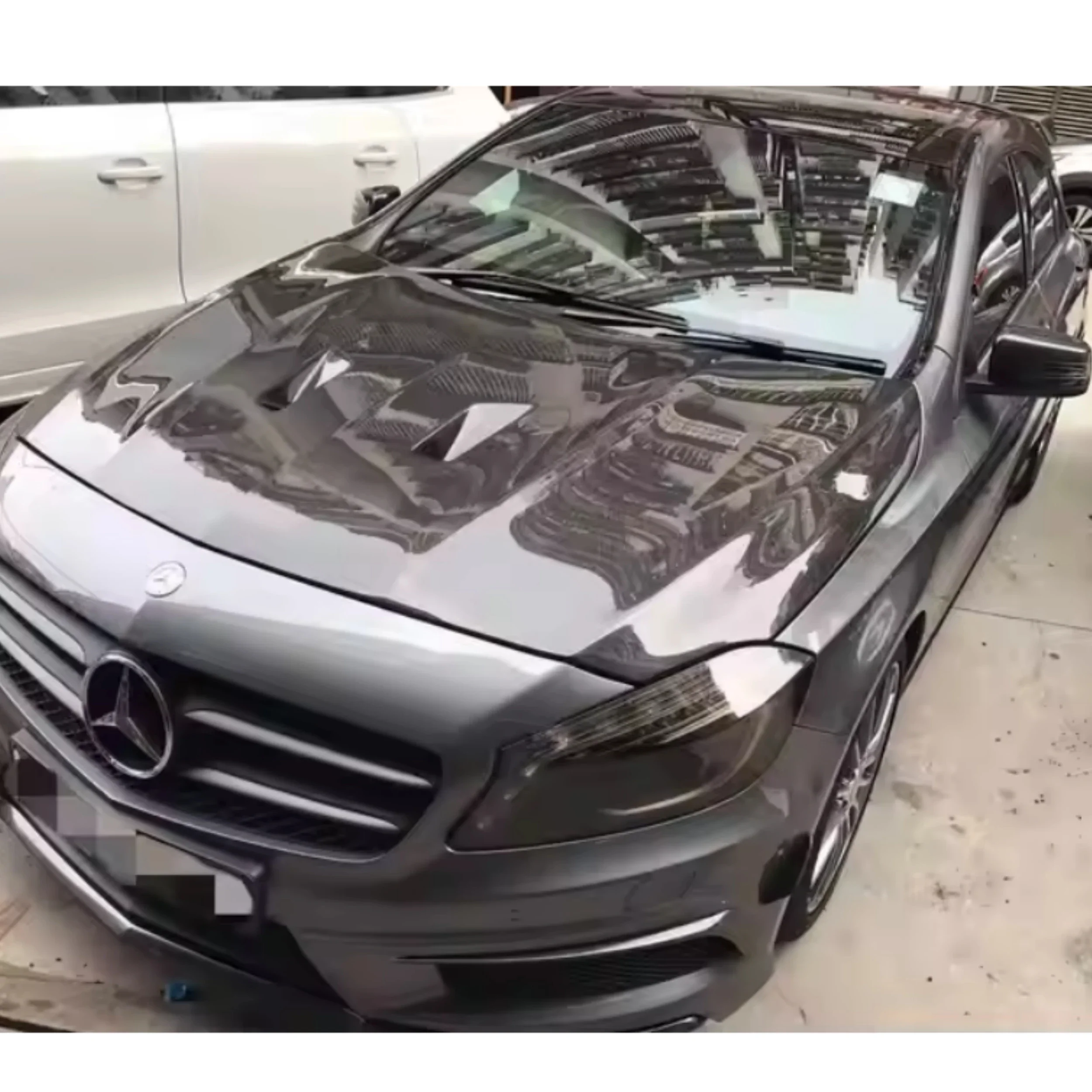 Nick For Mercedes Benz CLA W117 Engine Cover for W117 Upgrade Car Body Kits Perfect Fit New Carbon Fiber Three Hole Style Engine