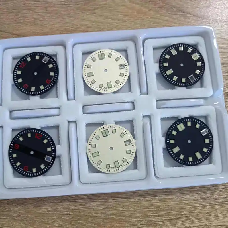 Watch Parts 29mm 6105 Black Aseptic Dial Green Luminous Single Date Window Abalone Diver Watch Dial For Seiko 007 NH35A Movement