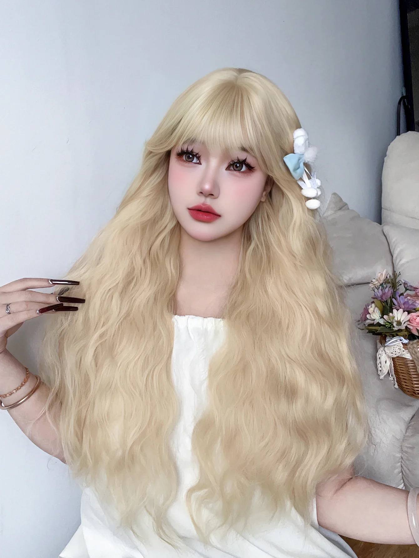 28Inch Bright Blonde Color Lolita Synthetic Wigs with Bangs Long Natural Curly Hair Wig for Women Daily Cosplay Heat Resistant