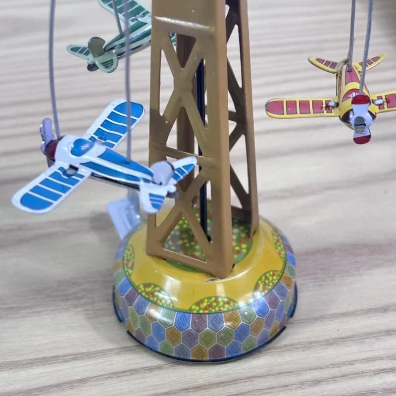 Collezione per adulti Giocattolo a carica retrò Barattolo di metallo Ruota i giocattoli aereo Figure meccaniche a orologeria modello regalo per bambini