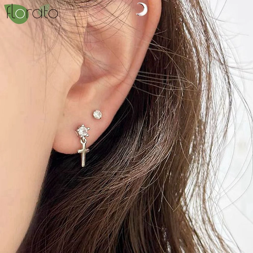 925 Silver Needle Exquisite Zircon Small Earrings Fashion Stud Earrings for Women Anti Allergy Cartilage Puncture Jewelry Gift