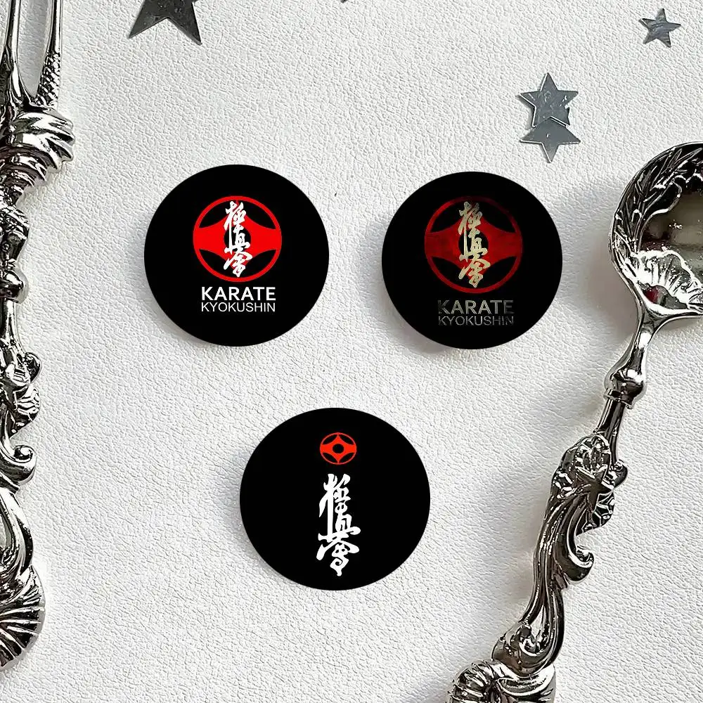 Kyokushin Karate Round Badge Creative Brooch Clothing Backpack Accessories Lapel Pin - view 5