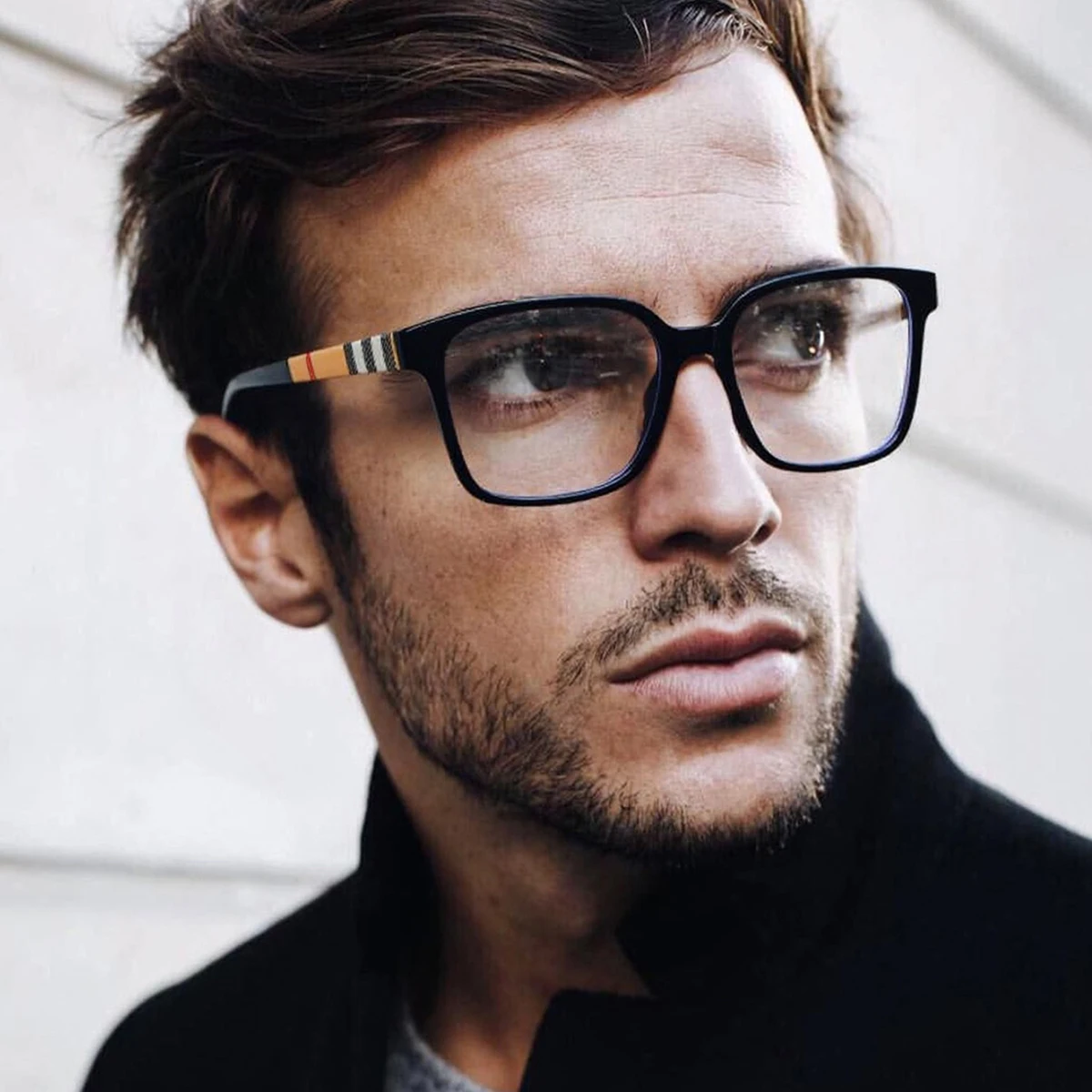 1 paire de lunettes carrées en plastique pour hommes, simples et artistiques, de style universitaire, uniques et polyvalentes, décontractées et relaxantes, avec une ambiance décontractée, lunettes sans ordonnance à la mode