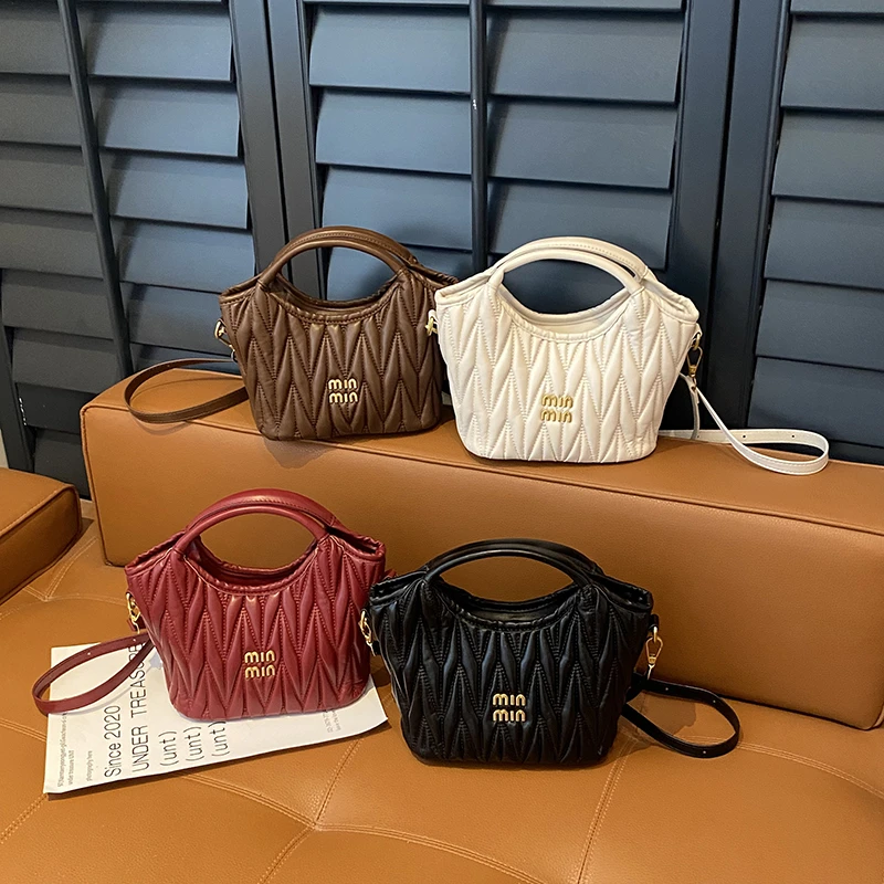 

Luxury Minimalist Tote Bag for Women Messenger Shopper Commuter Design Large Capacity Best Superstar Show
