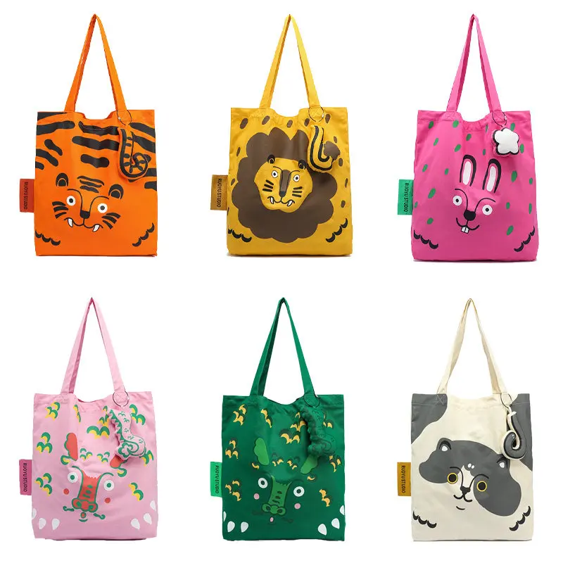 

Оригинальный дизайн, милая сумка через плечо с животными принтами, большая вместимость, женская повседневная простая тканевая сумка в нейтральном стиле