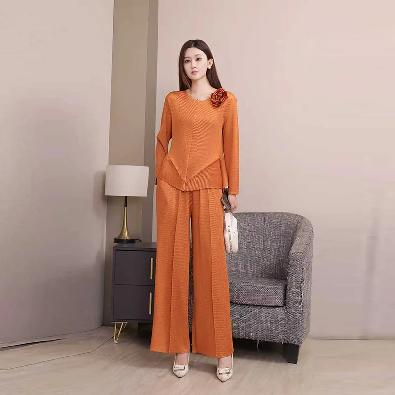 

Miyake 2025 Autumn and Winter New Temperament Thin Pleated Fashion Suit Foreign Style Top Pants Two-piece Set Women
