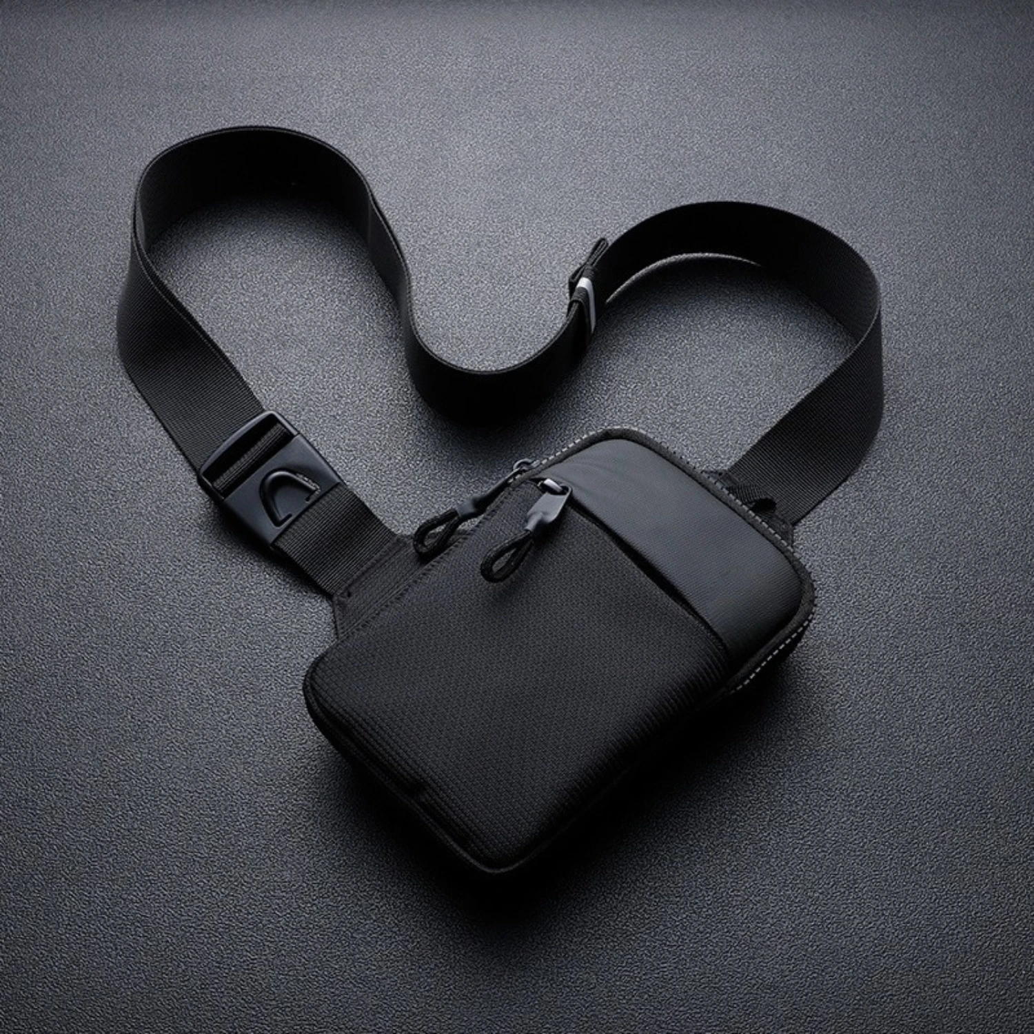 Fashion Mini Crossbody Bag Small Chest Sling Pack Casual Sport Shoulder Bag Lightweight for Outdoor Travel Everyday Use