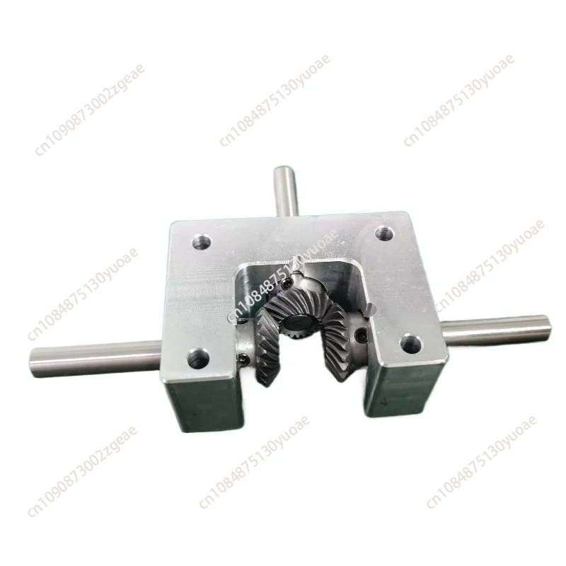 6/8/10MM 90 Degree Differential Assembly Gearbox 1:1 Spiral Bevel Gear Small Dual Output Shaft Angle Converter Shaft Diameter