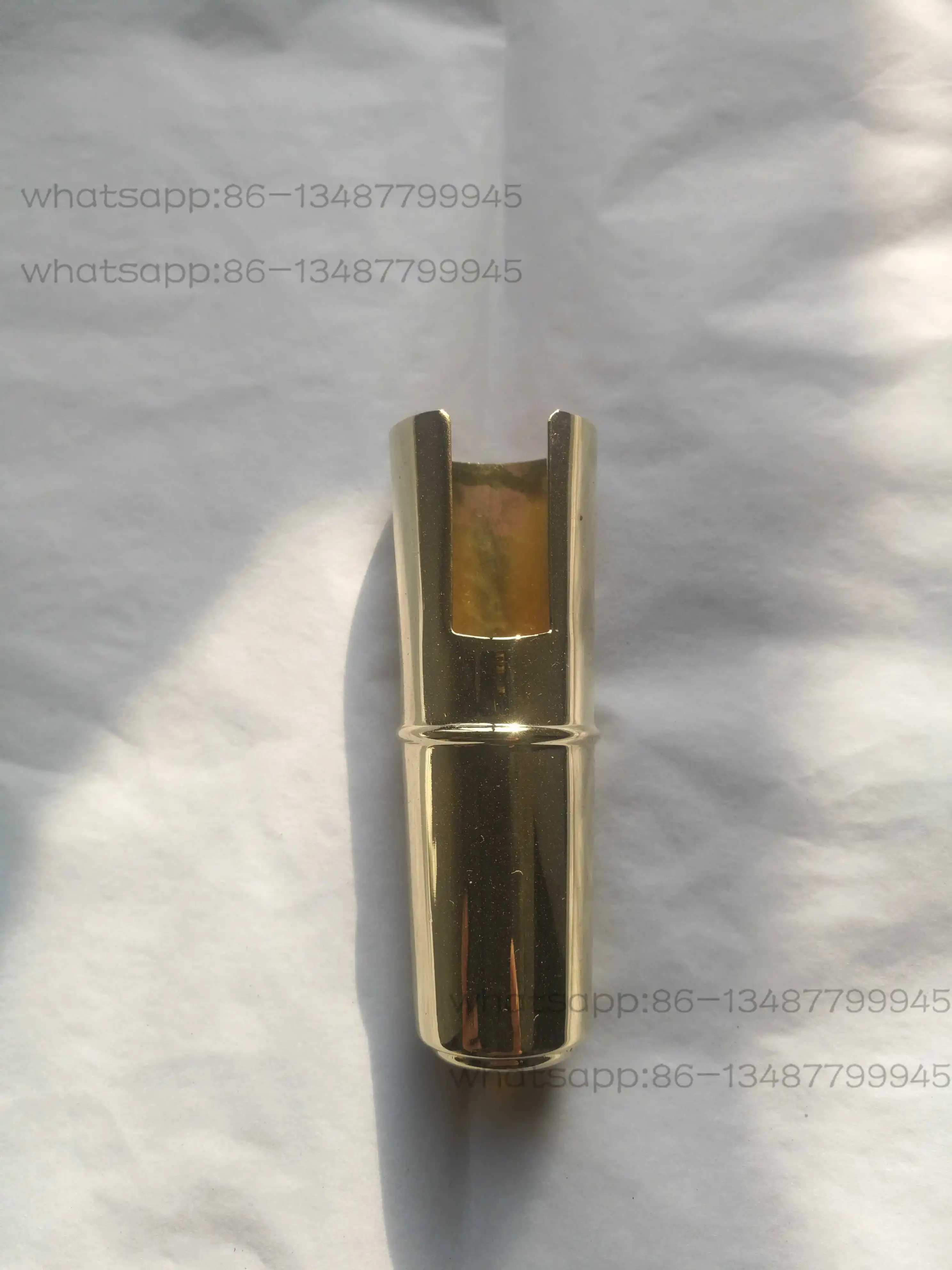 

Metal Flute Hat, Please Note When Shooting, Alto or Tenor, Glue Wooden Flute Cannot Be Used.