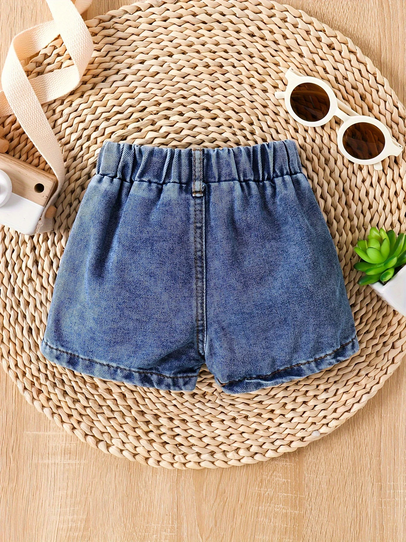 0-3 year old summer new male and female baby newborn denim perforated elastic shorts for infants and young children