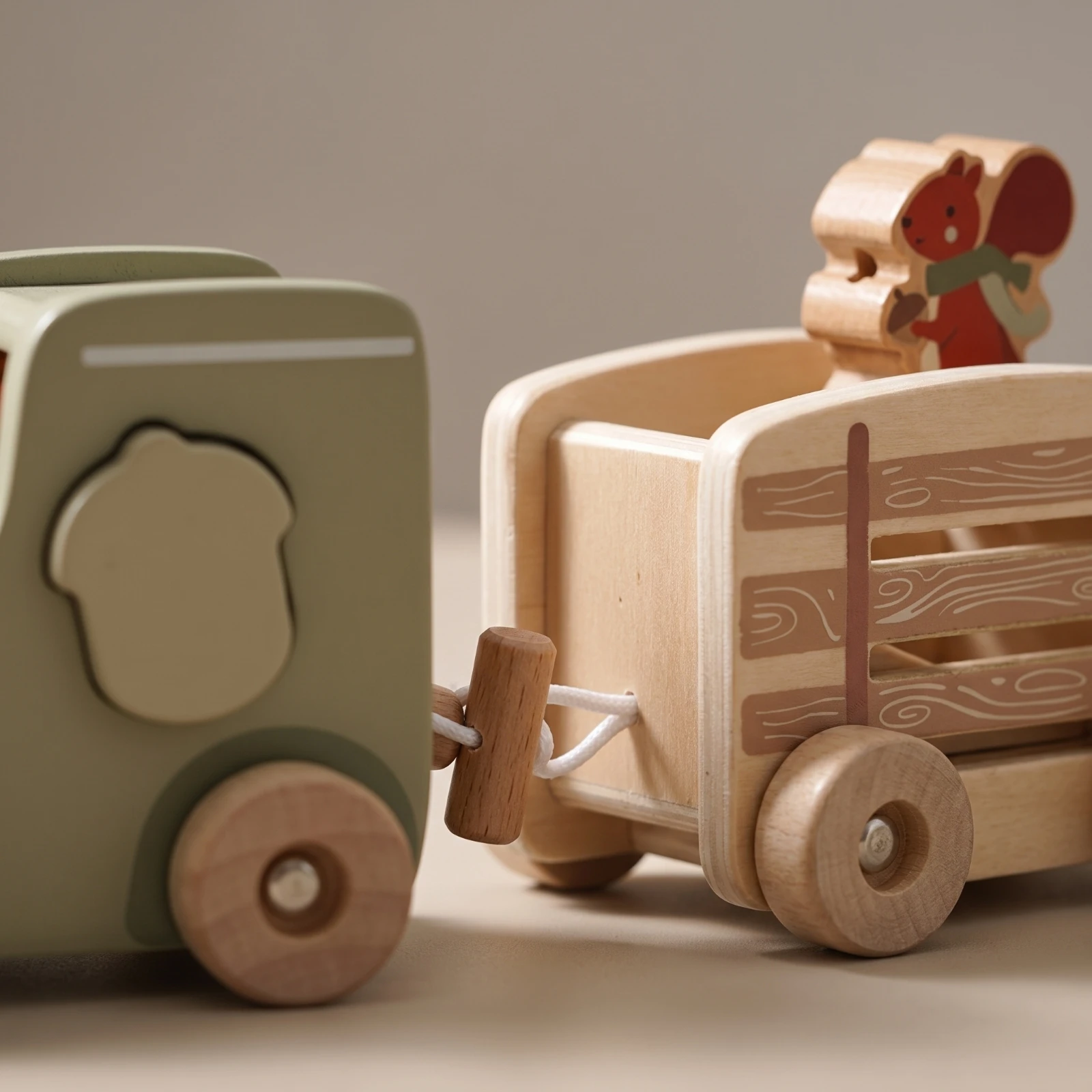 Toy Train Burr-Smooth Shape Sorter Pull Toy Imaginative Learning Locomotive Creative for Toddlers, Playroom, Nursery