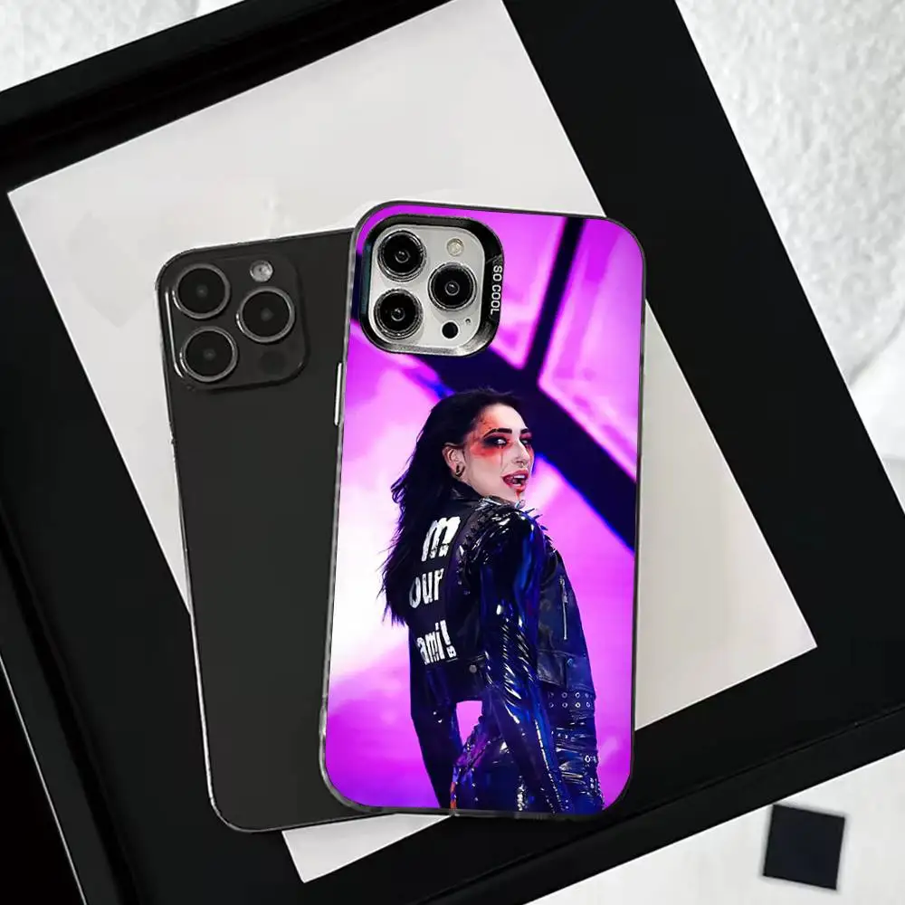 حافظة هاتف RheaS R-Ripley WWE لهاتف iPhone 16,15,14,13,12,11,Mini,Pro,SE,MAX غطاء أبيض غير لامع مقاوم للصدمات