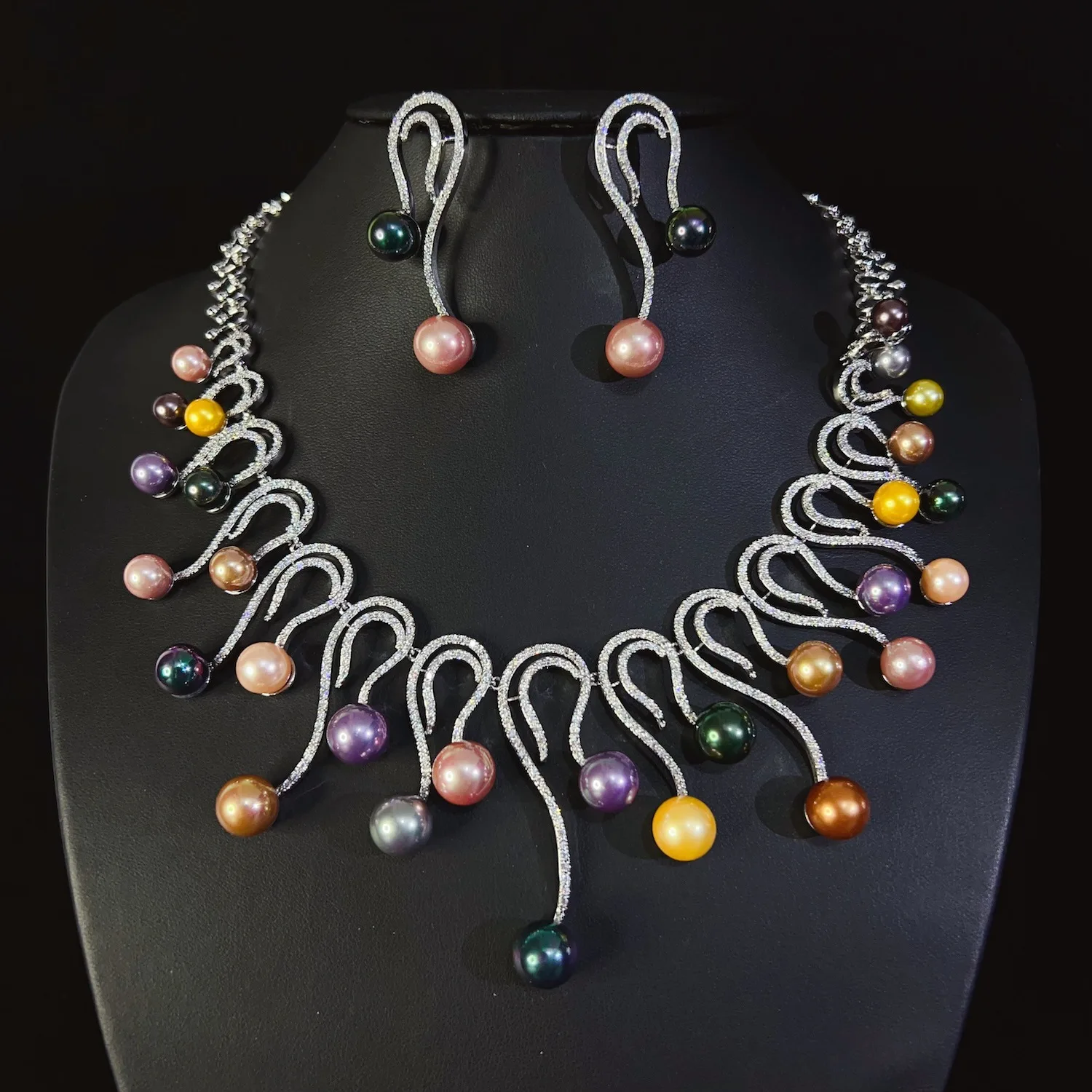 New Design Simple Colorful Pearl Necklace and Earrings Jewelry Set for Women's Wedding Bridal Event Luxury Accessories M-1152