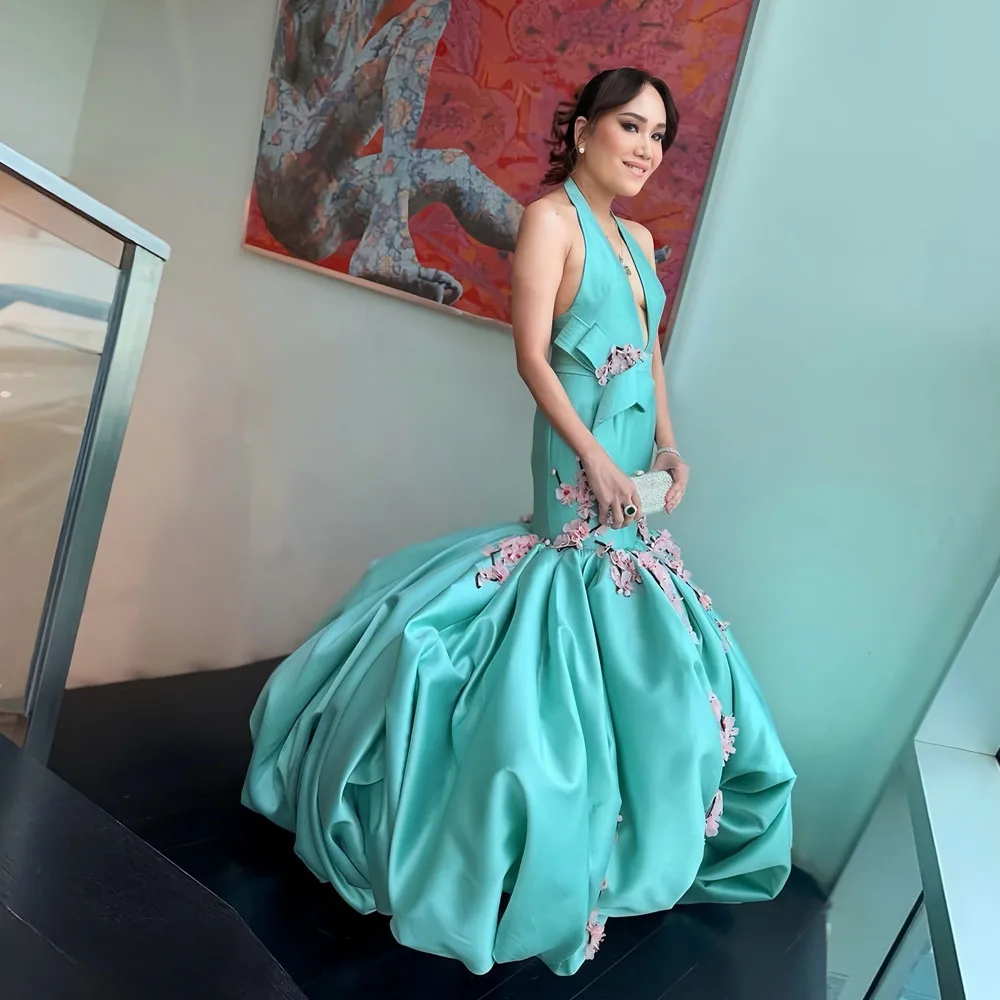 

Eye Catching Mint Green Bubble Mermaid Evening Dresses With Flower Details Sexy Halter Backless Long Formal Party Dress