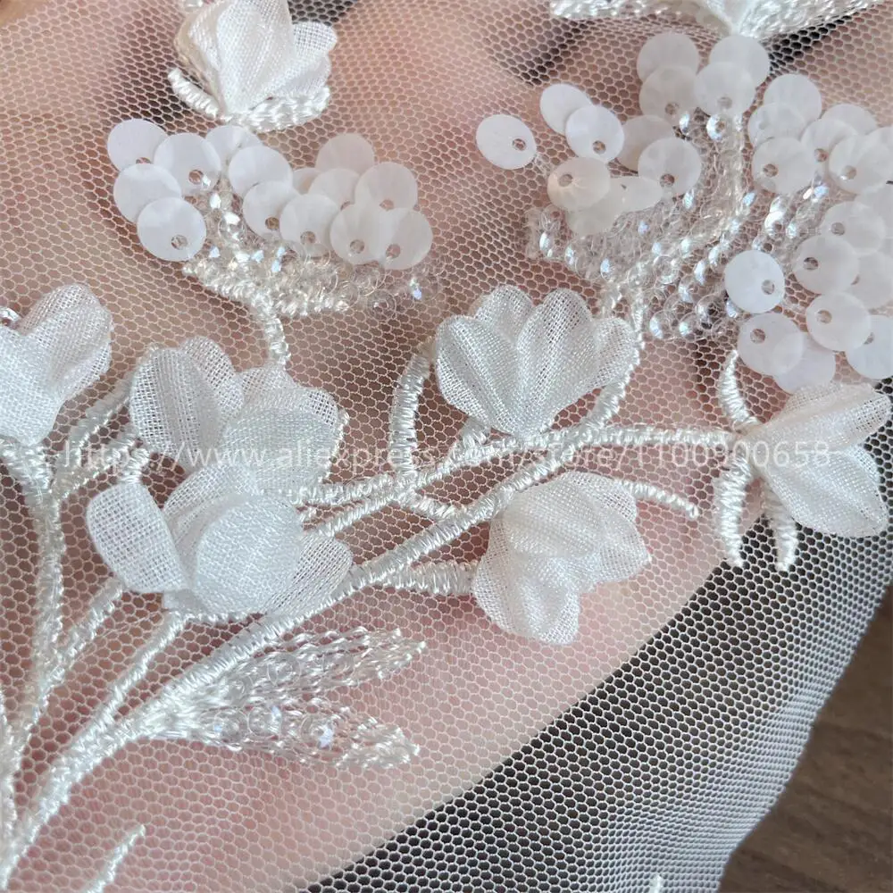 3D-Perlen-Spitzenapplikation für Hochzeitskleid-Dekoration, Pailletten-Chiffon-Spitze, Spiegelblumen, DIY-Accessoires, Weiß – Detail 3