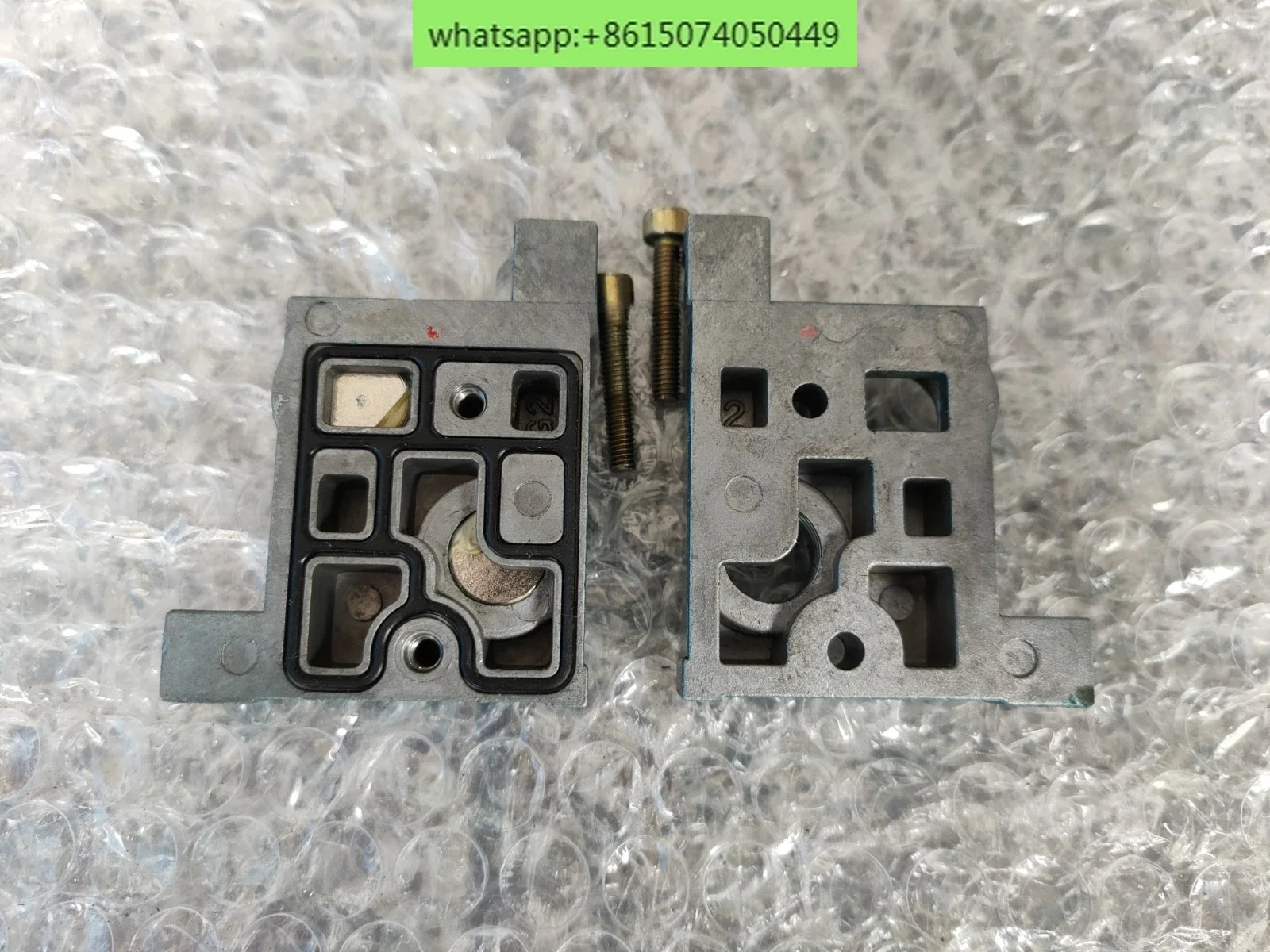 Solenoid valve splint/series plate M-45001-01P, for solenoid valve 45A-SC1/SB1 series, disassembled