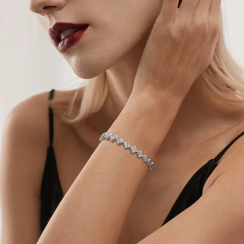 2mm Four Leaf Clover D Color VVS1 Moissanite Tennis Bracelet GRA Certified Pass Diamond Tester S925 Sterling Silver 18K White Gold Plated Anti Allergy Never Fade Hidden Clasp Dainty Stackable Fine Jewelry Gift For Women Wedding Party Anniversary Daily