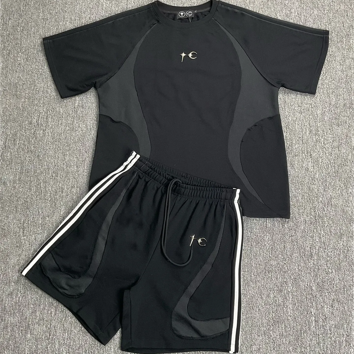THUG CLUB Sport Function Loose Breathable Casual Short Sleeve Set Men's Summer Two-Piece Suit Lightweight Quick-Drying Shorts